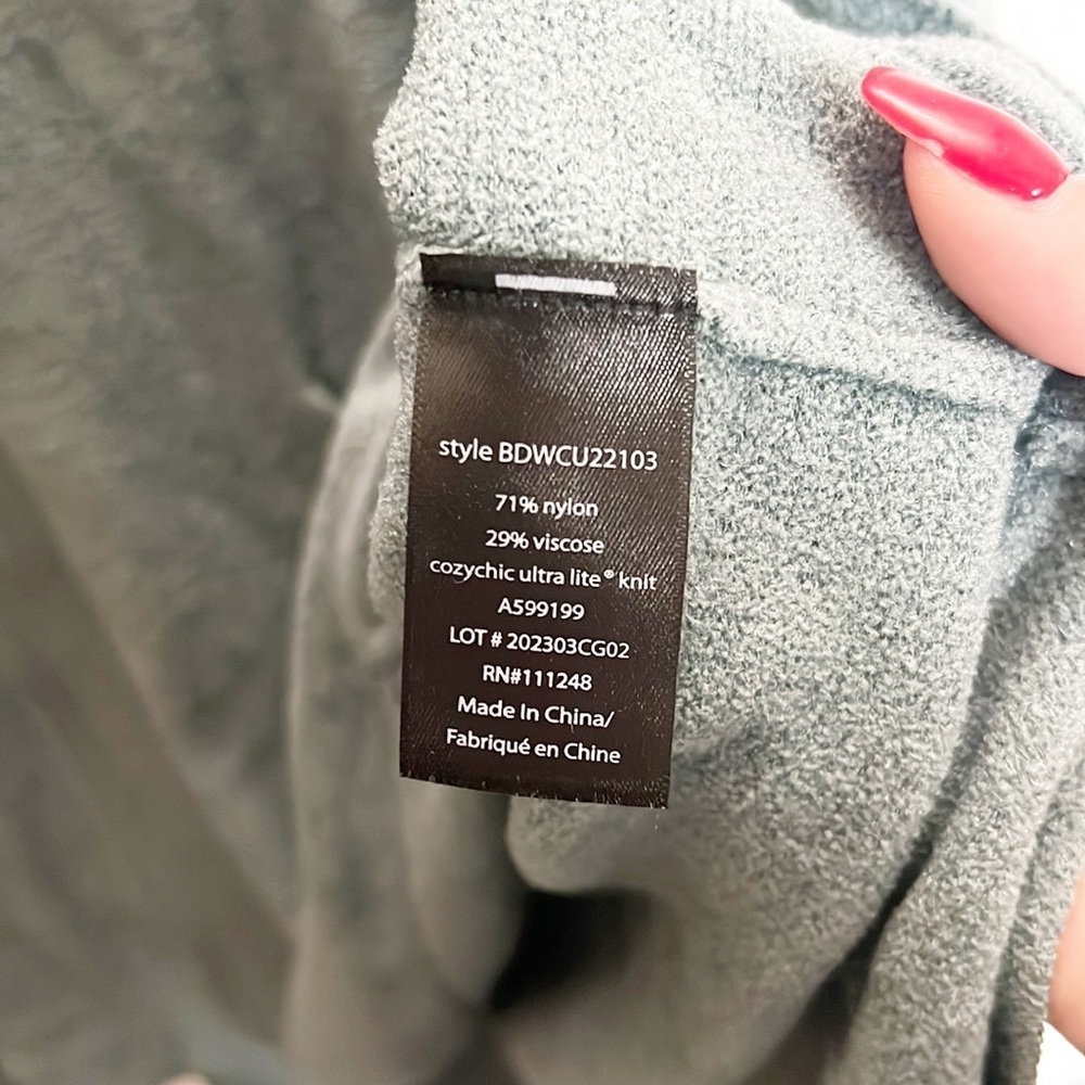 Barefoot Dreams Blue Spruce Zip Up Short Sleeve CozyChic Ultra Lite Hoodie - Picture 11 of 14